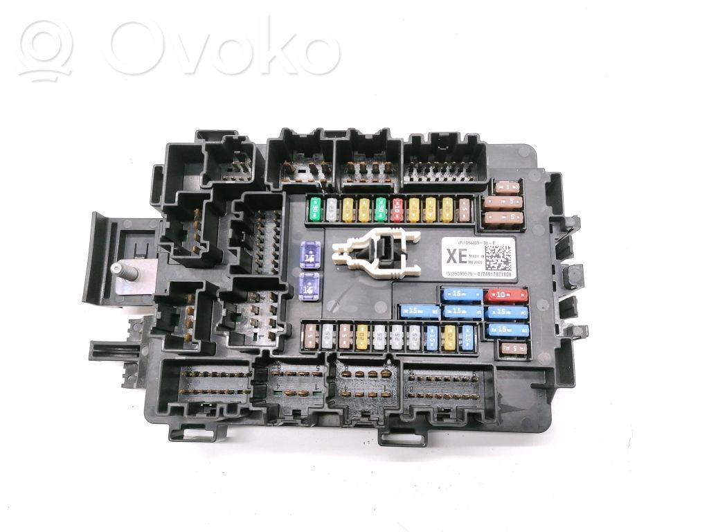 Tesla Model X Fuse module 