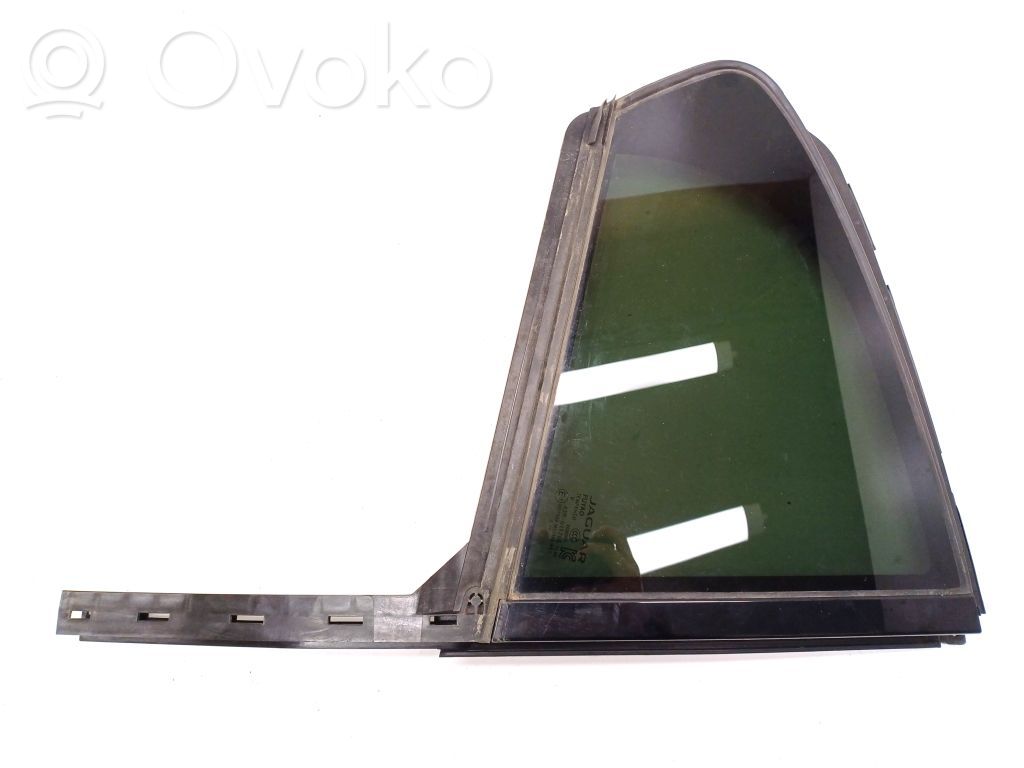 Ventanilla de ventilación de la puerta trasera   43R011795