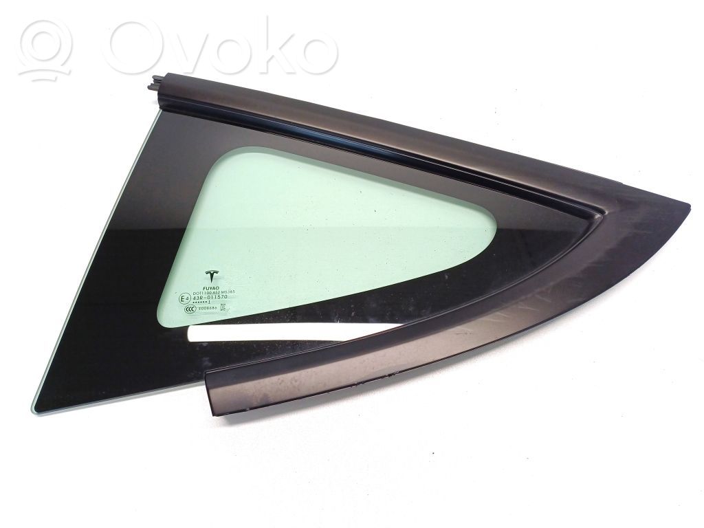 Tesla Model 3 Rear side window 