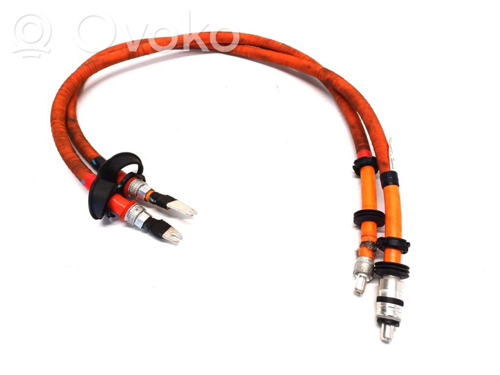 Otros cableados   105586810D