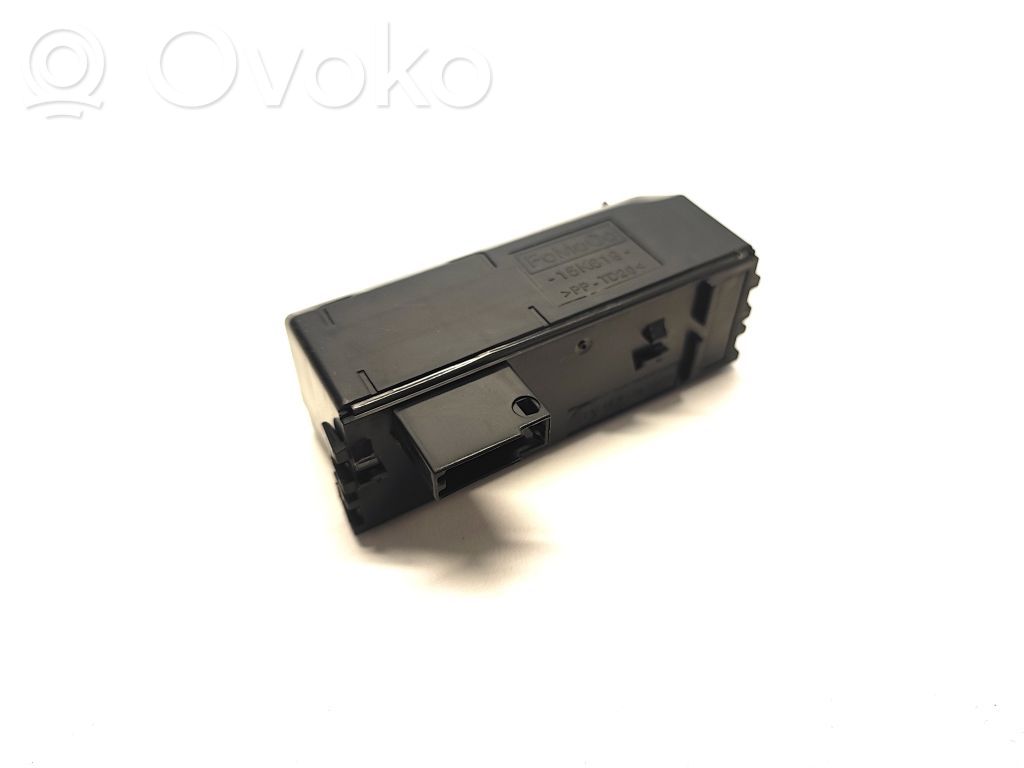 Ford Tourneo Light module LCM 