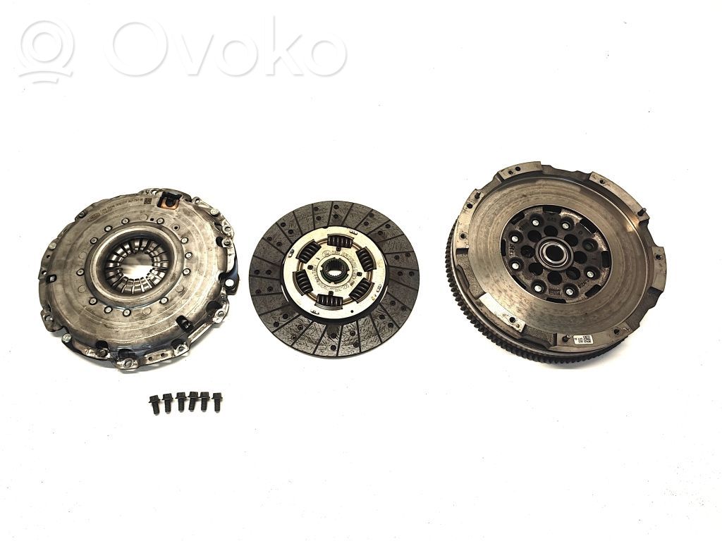 Ford Tourneo Sankabos komplektas 