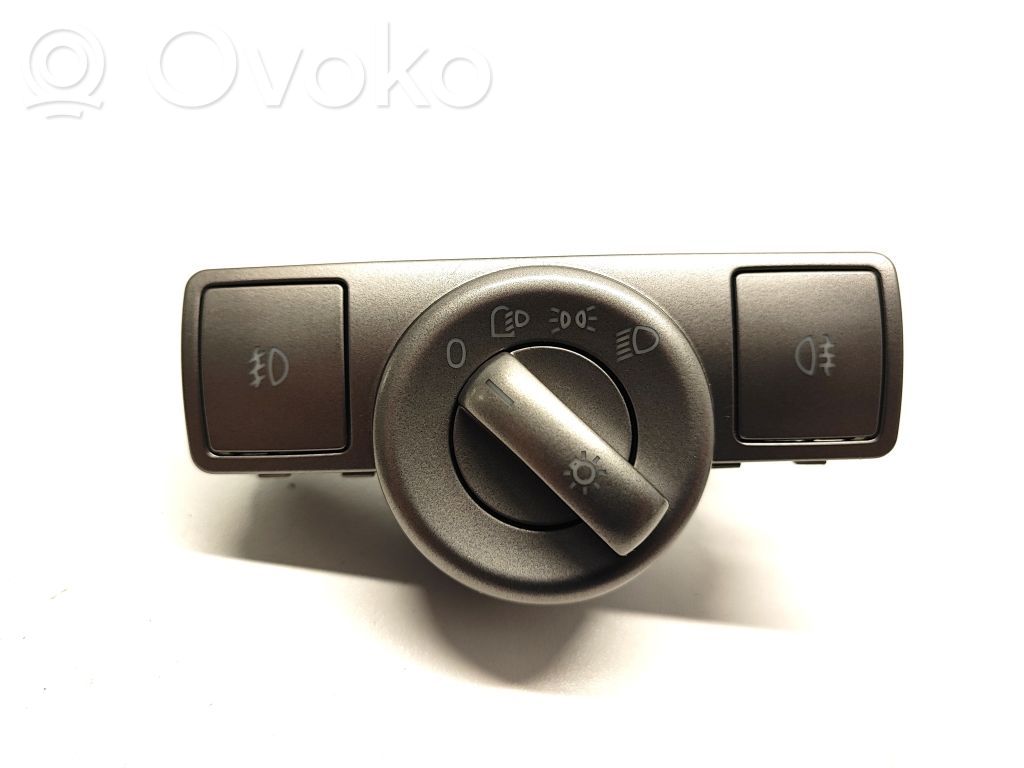 Volkswagen Phaeton Light switch 