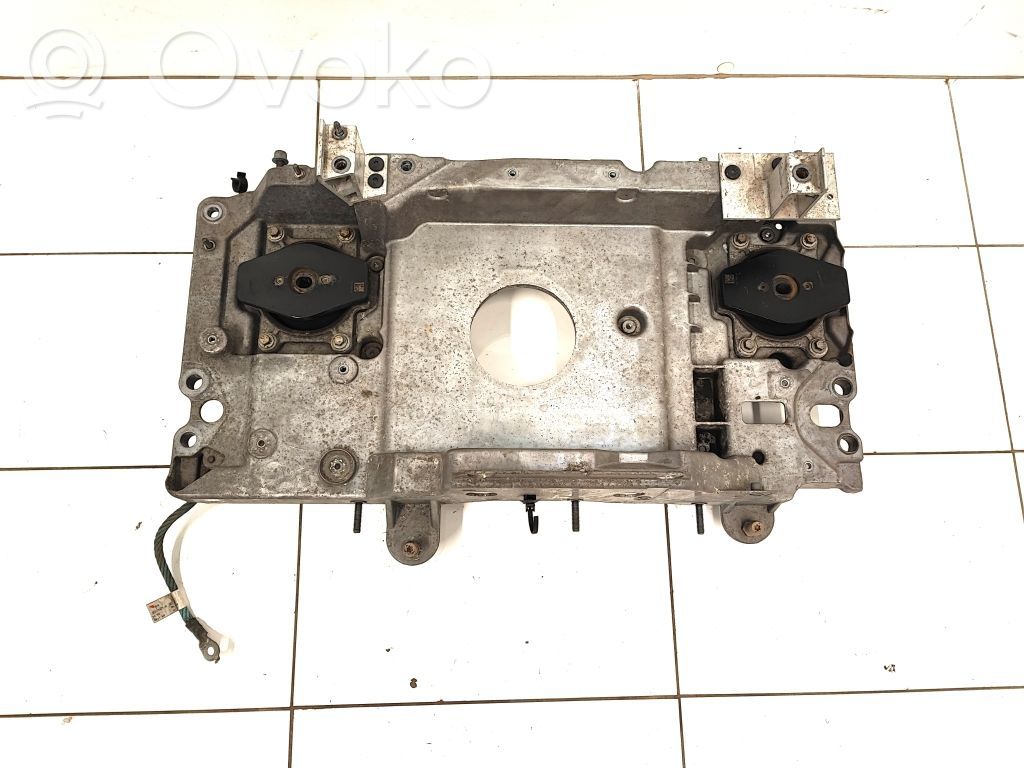 Jaguar I-Pace Engine mounting bracket 