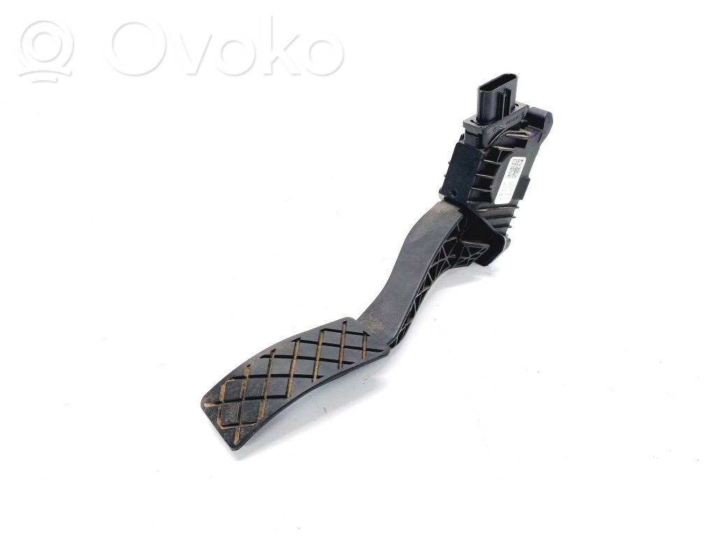 Volkswagen Touran III Accelerator throttle pedal 