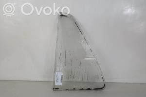Peugeot 309 Ventanilla de ventilación de la puerta trasera