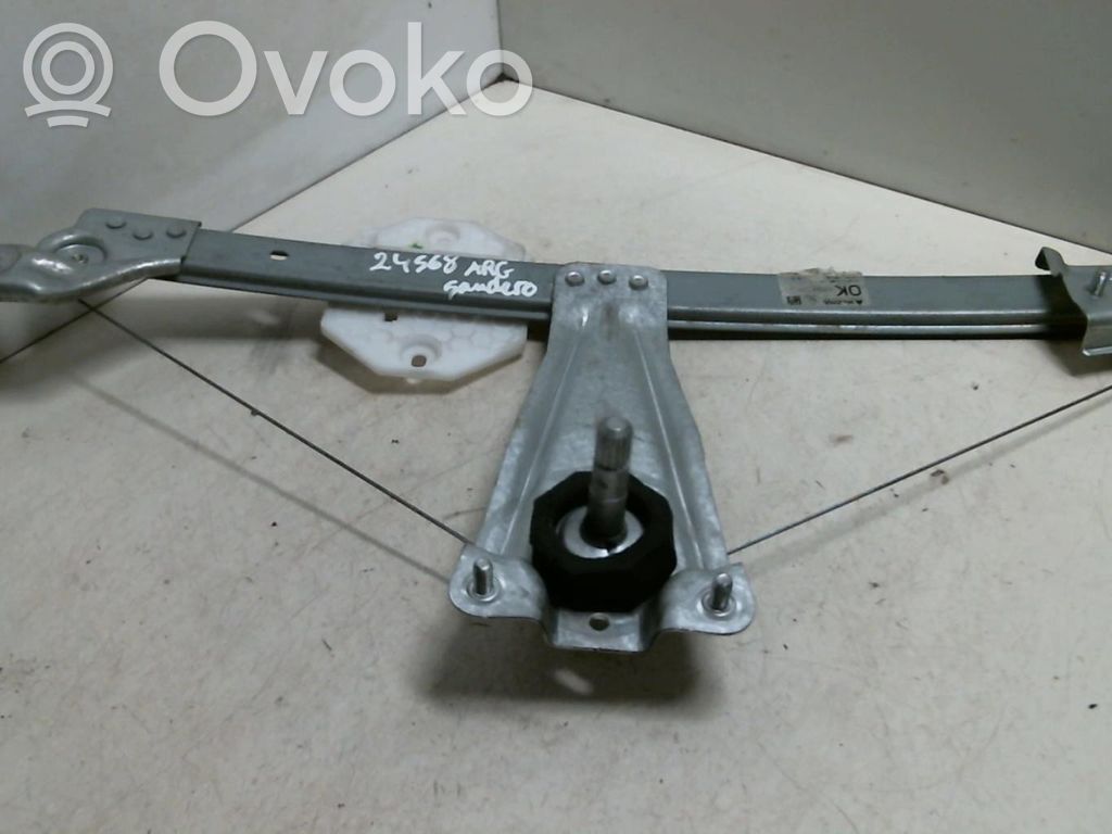 Dacia Sandero Macara geam spate manuală 
