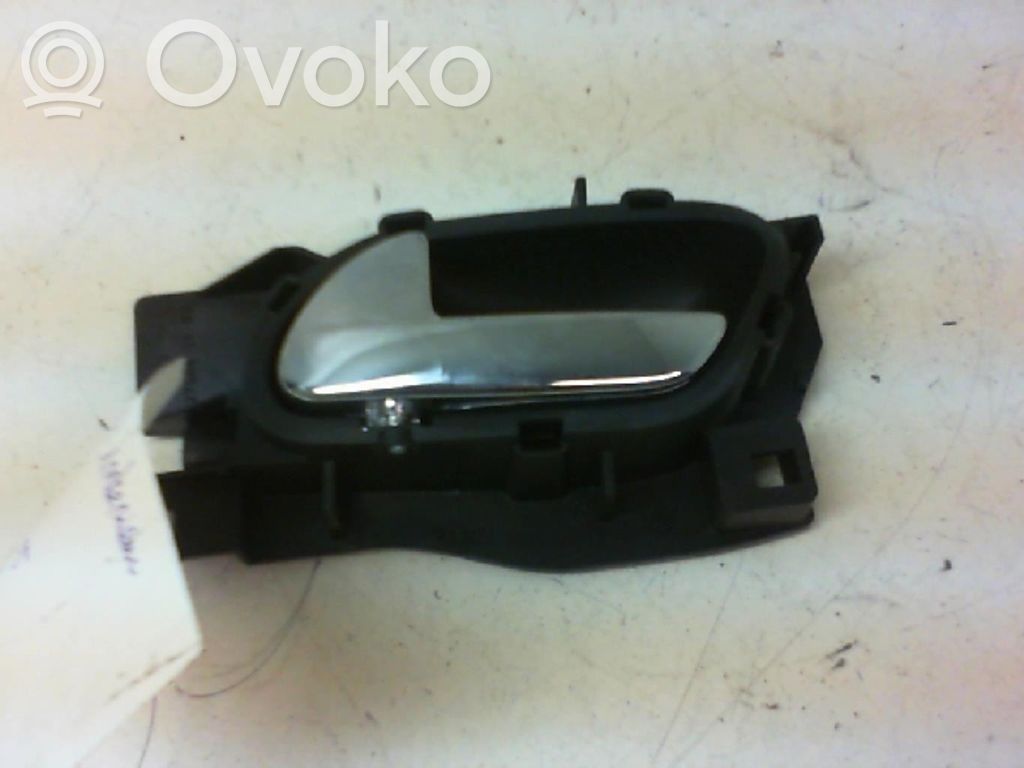 Peugeot 407 Maniglia interna per portiera anteriore 
