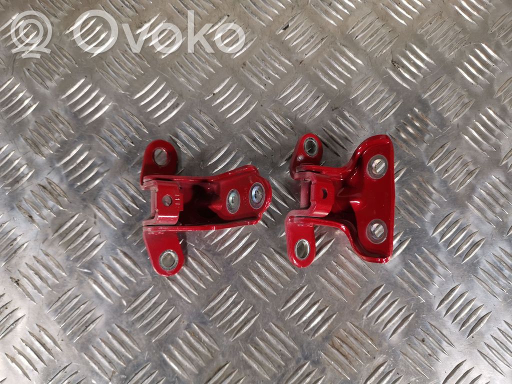 Takaoven saranasarja   URD8