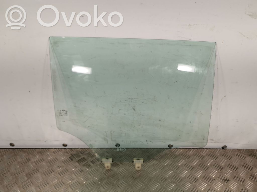 KIA Stonic Rear door window glass 