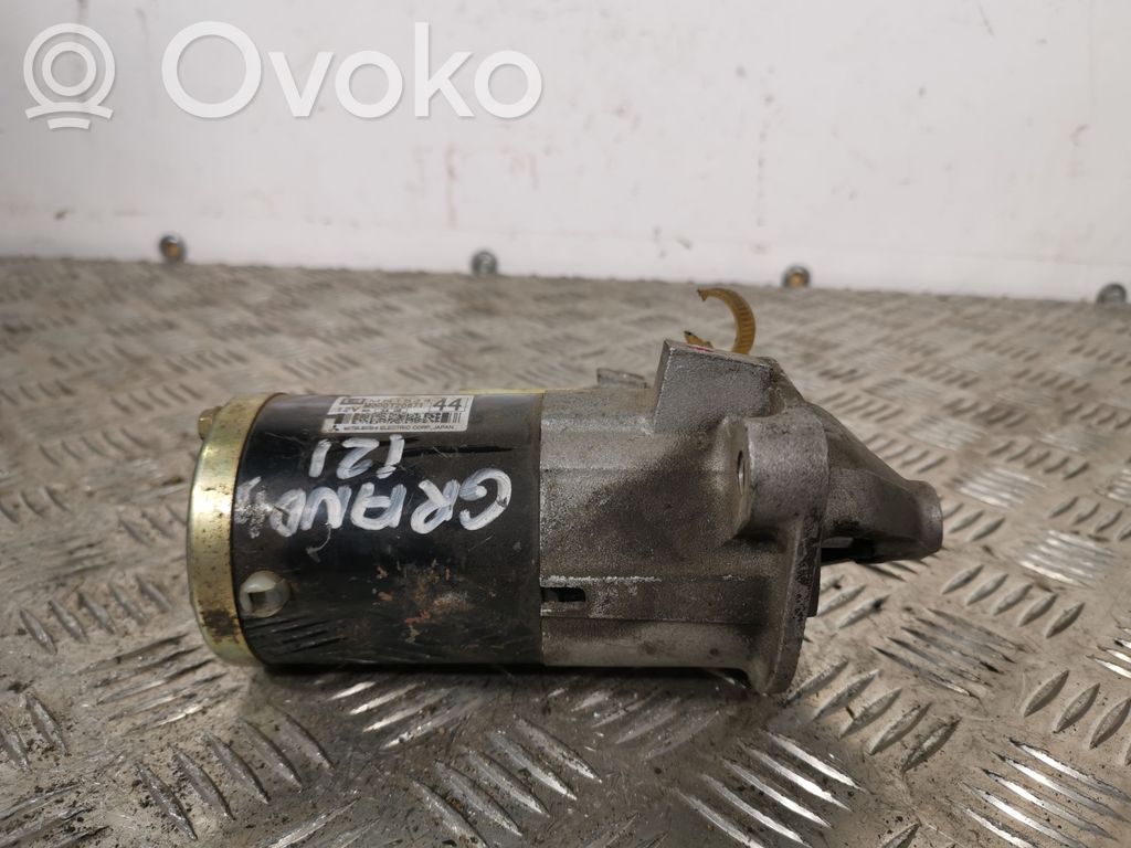 Mitsubishi Grandis Motor de arranque 