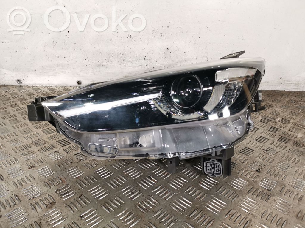 Priekinis žibintas   D10E51040