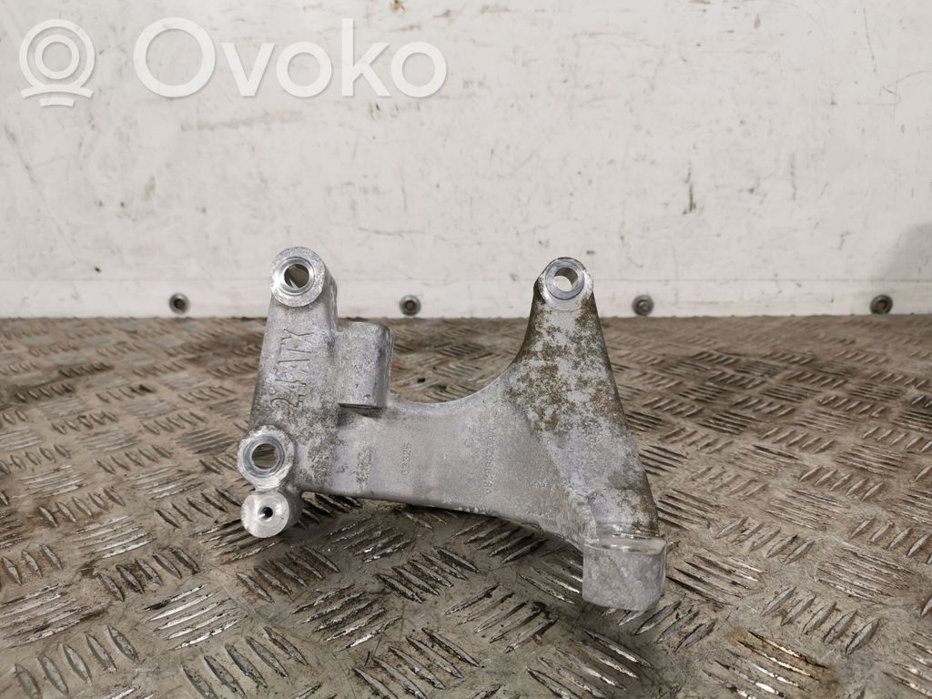 Jeep Compass Front differential bracket 
