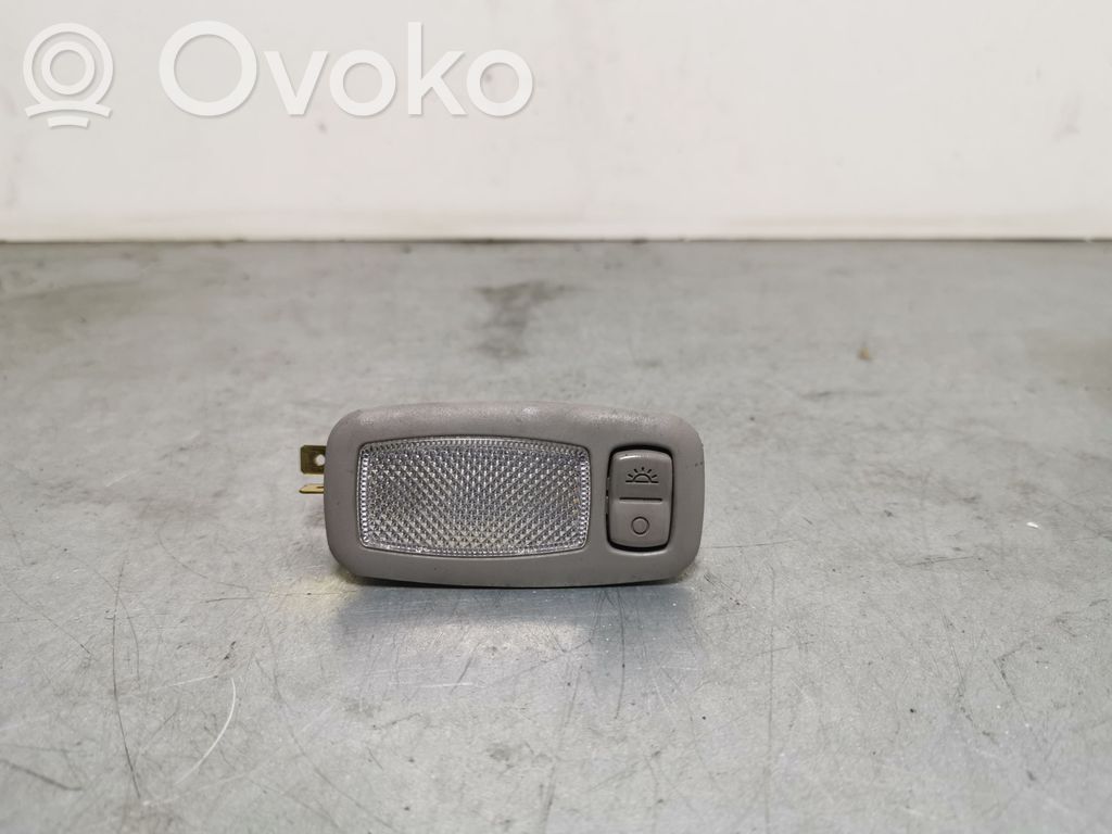 KIA Optima Takaistuimen valo 