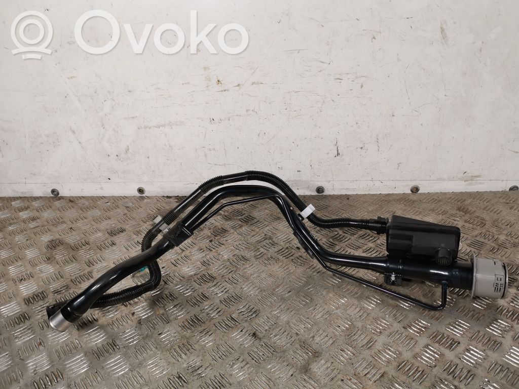 Subaru Forester SK Degvielas tvertnes uzpildes caurule 