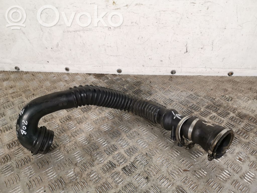 Intercooler hose/pipe   2003269D