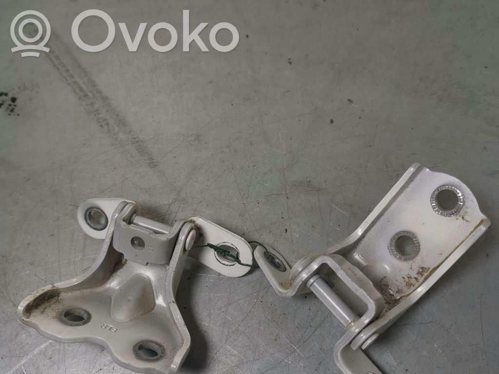 Hyundai i10 Front door hinge set 
