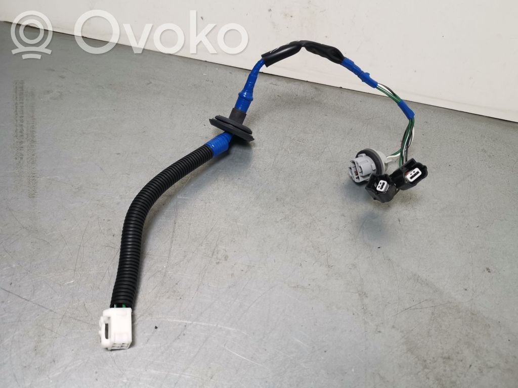 Toyota RAV 4 (XA50) Tail light part 