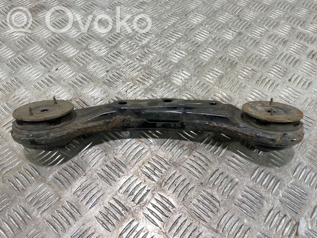 Rear differential/diff mount bracket   T1G