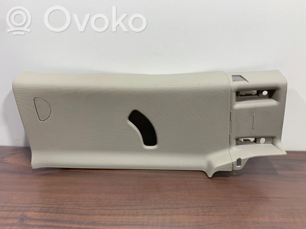 Osłona środkowa słupka / C   1DX61TRMAA