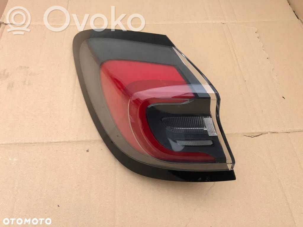 Rear/tail lights   31082020,BX726RL