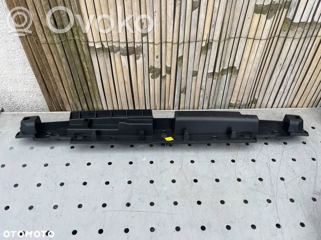 Toyota Proace Suport montare bară spate 