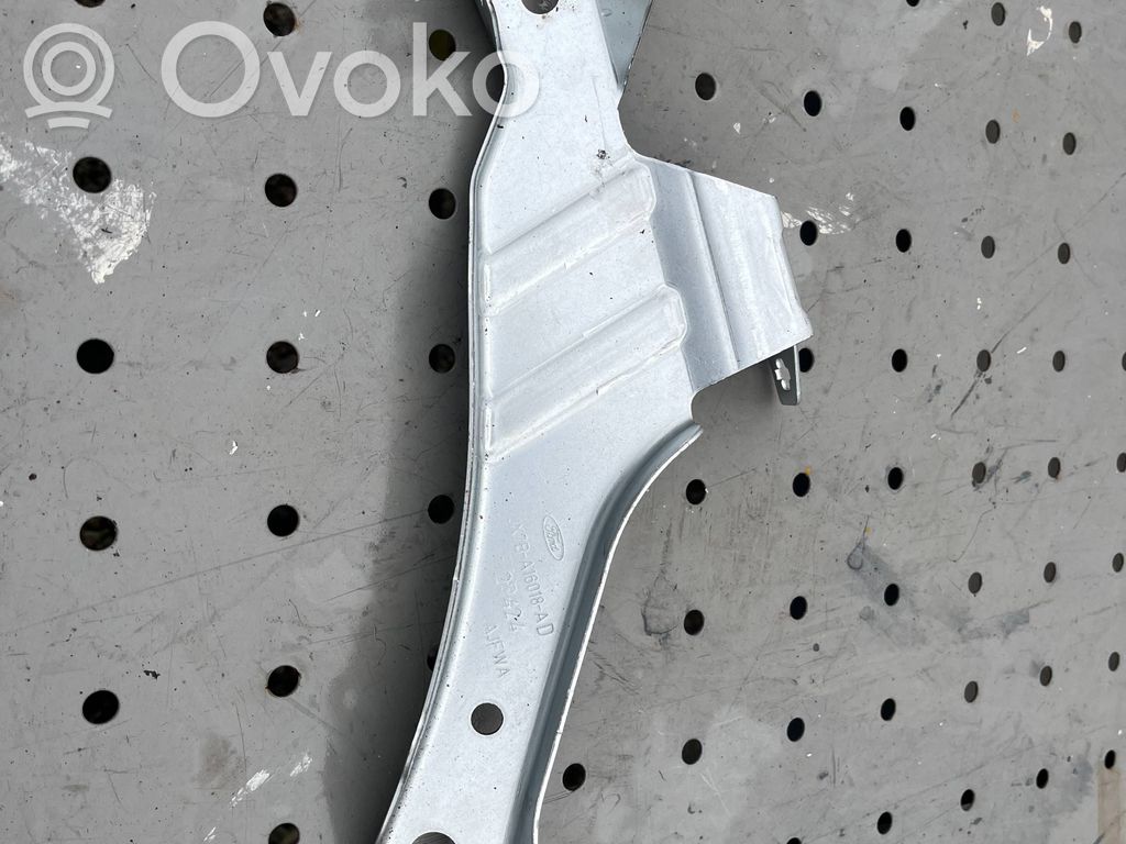 Ford Focus Halterung Kotflügel 