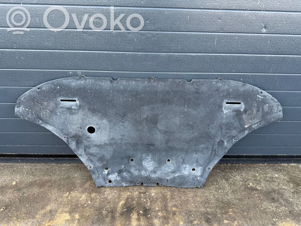 Audi Q7 4M Osłona dolna silnika 