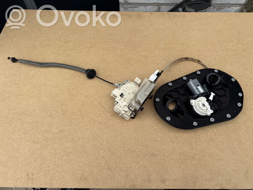 Audi Q7 4M Etuoven lukko 