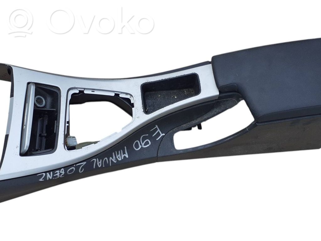BMW 3 E90 E91 Center console 