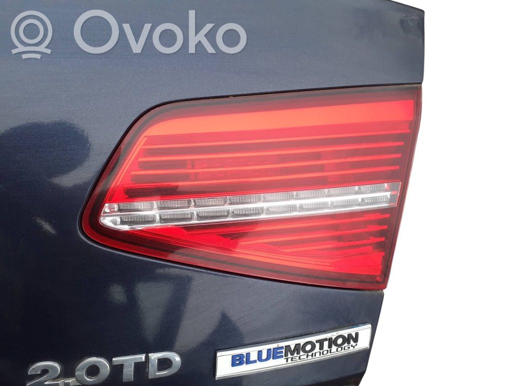 Volkswagen PASSAT B8 Lampy tylnej klapy bagażnika 
