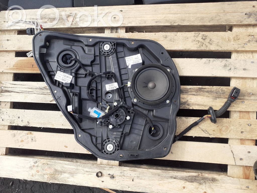 KIA Ceed Mécanisme lève-vitre de porte arrière avec moteur 