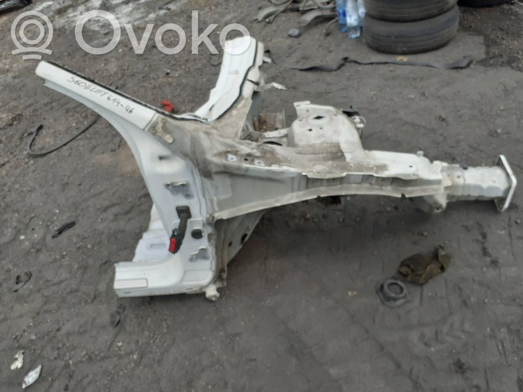 Panel lateral delantero