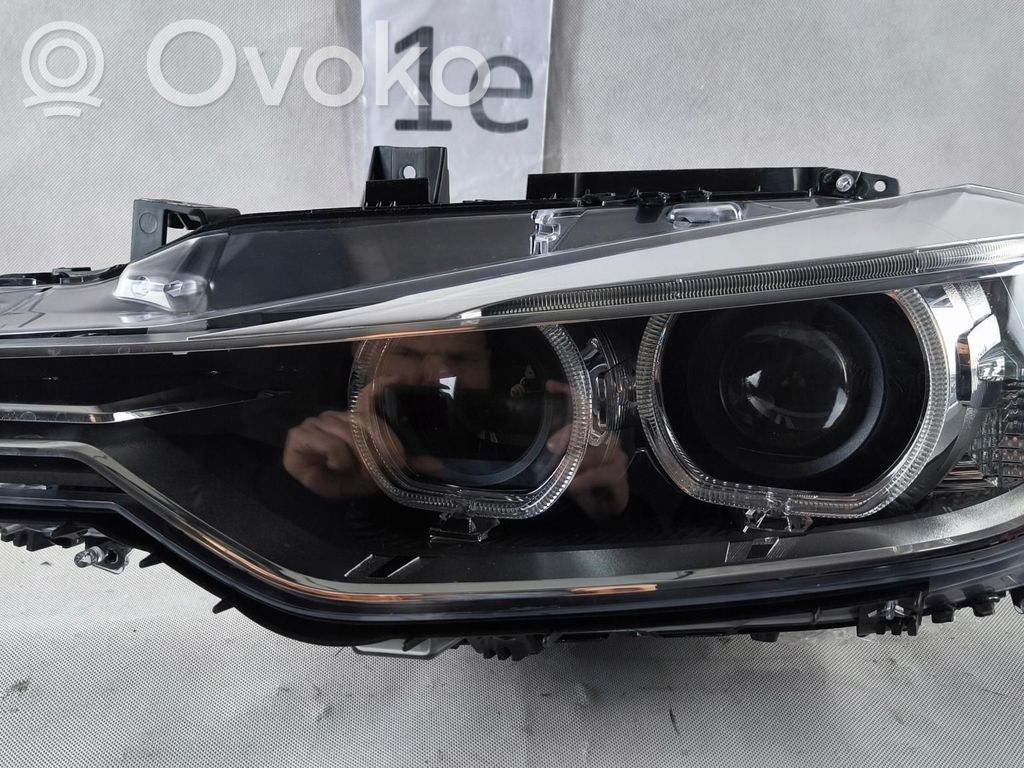 Lampa przednia   7338701