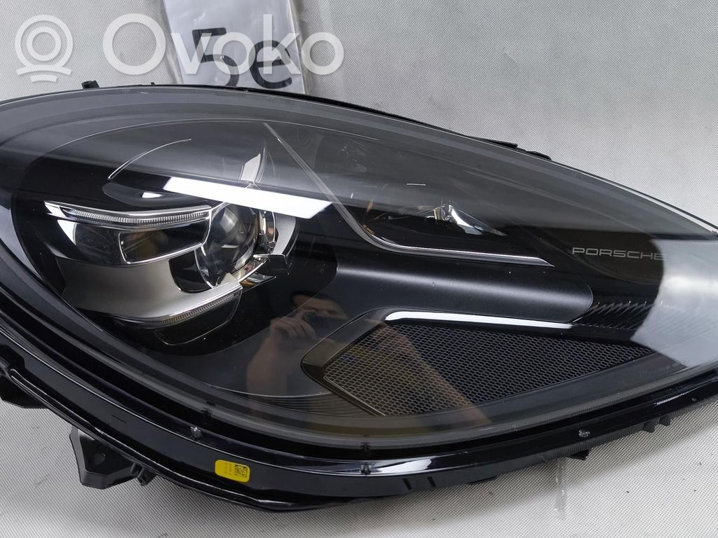 Porsche Macan (95B) Headlight/headlamp 