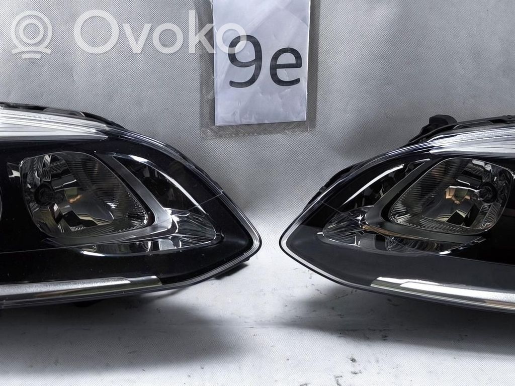 Volvo XC60 Scheinwerfer 