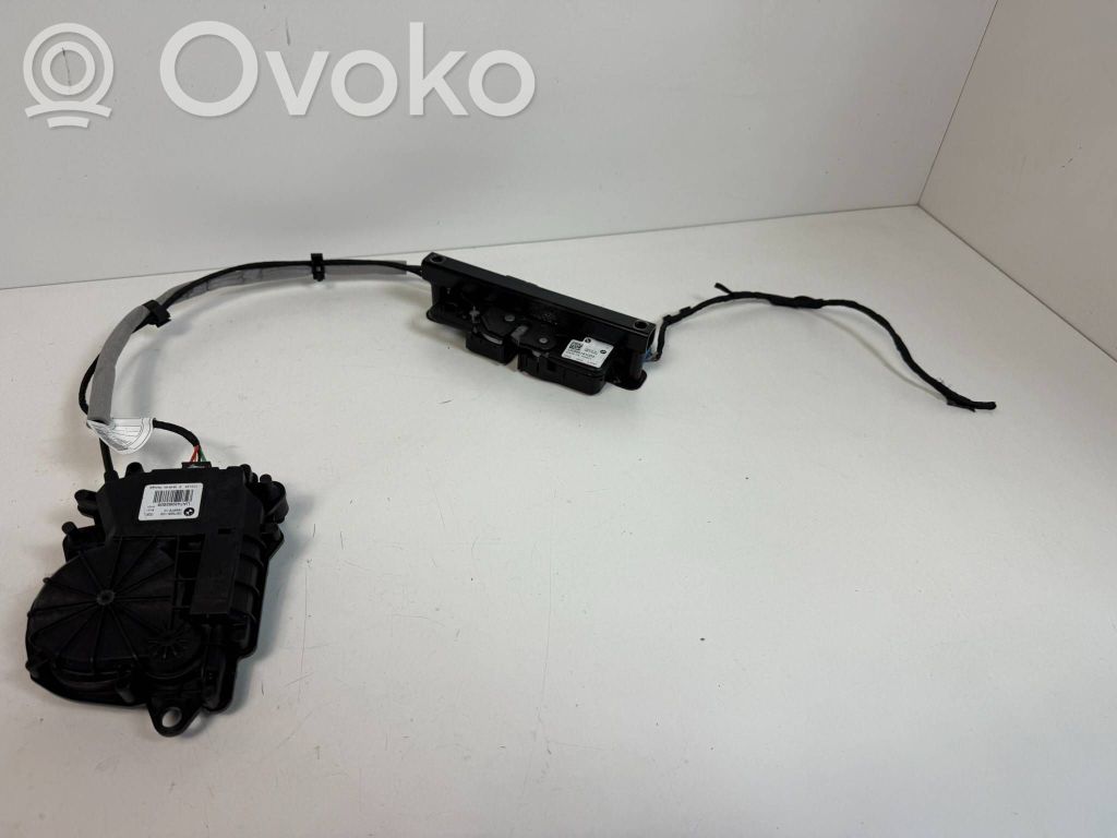 BMW i4 Tailgate/trunk control unit/module 