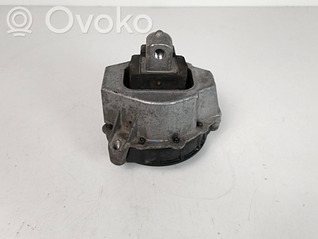 BMW 3 G20 G21 Engine mount bracket 