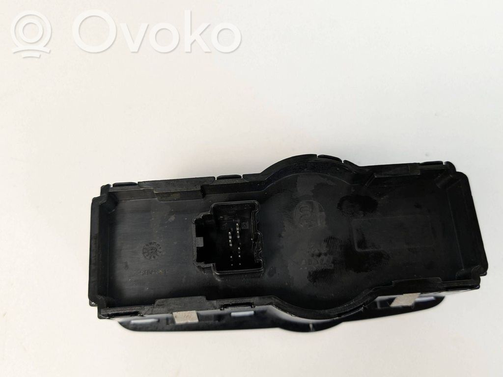 Alfa Romeo Stelvio Interruptor de luz 