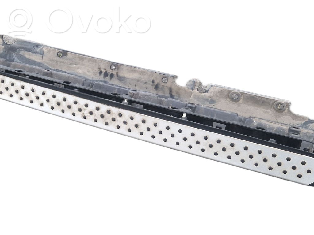 BMW X5 E70 Sill/side skirt trim 