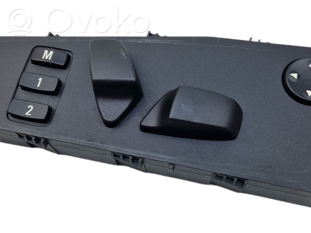 Seat control switch   6926972