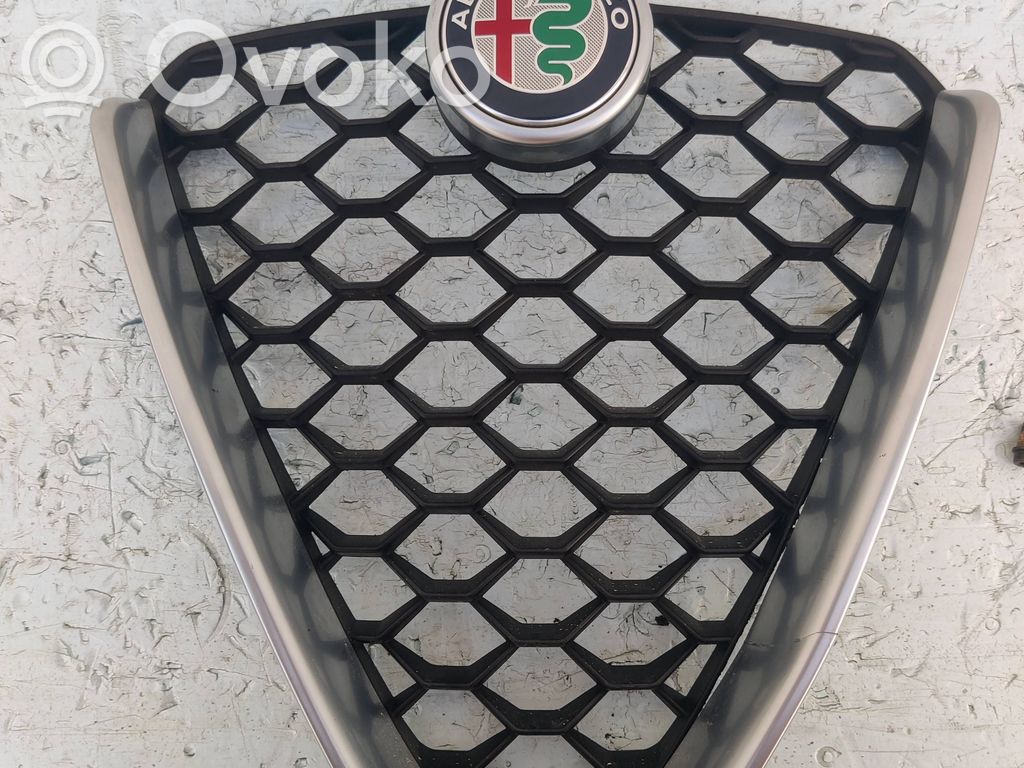 Alfa Romeo Giulia Kühlergrill 
