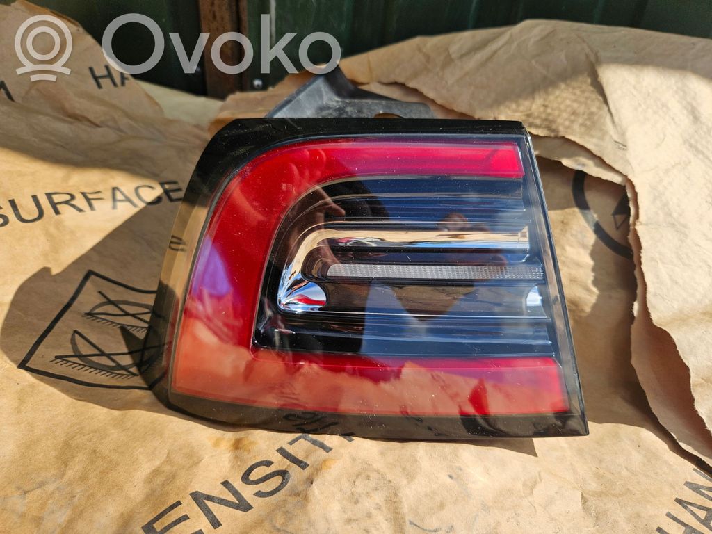 Rear/tail lights set   1502086