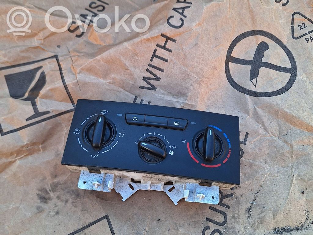 Peugeot Partner Climate control unit 