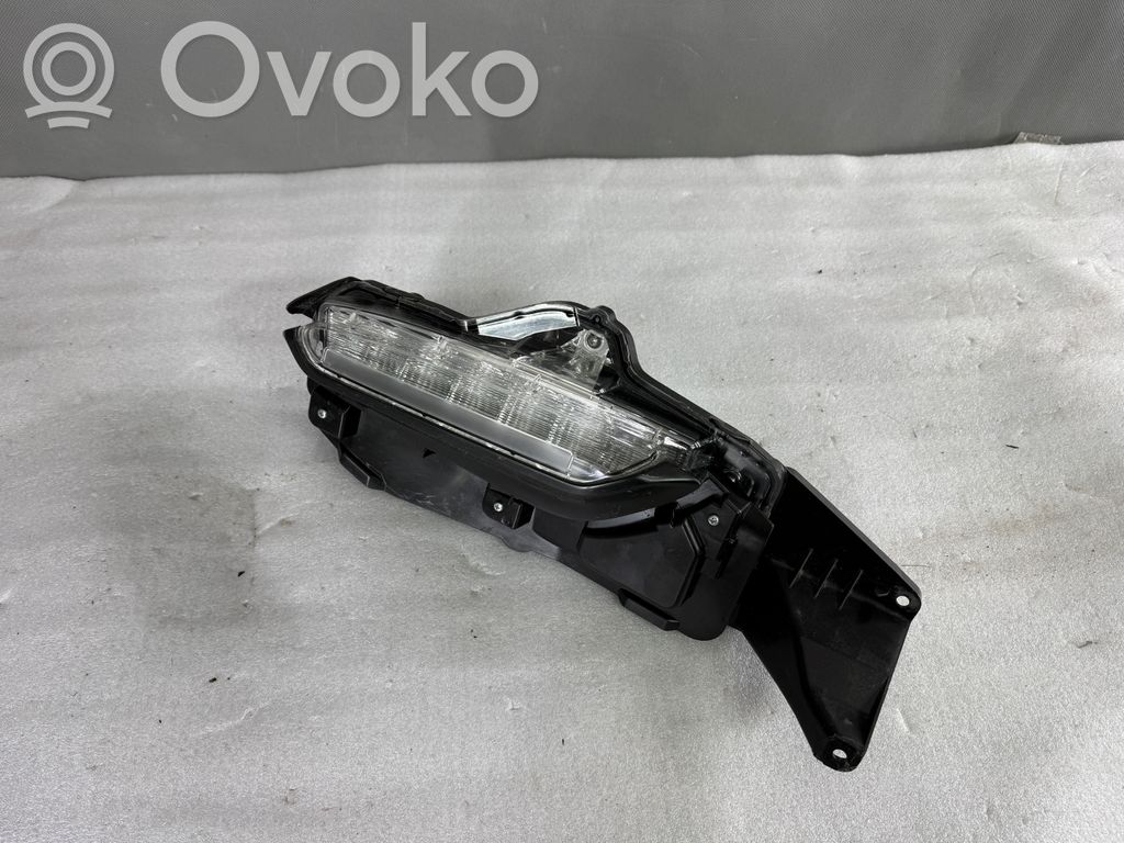 Toyota Yaris Cross Lampa LED do jazdy dziennej 