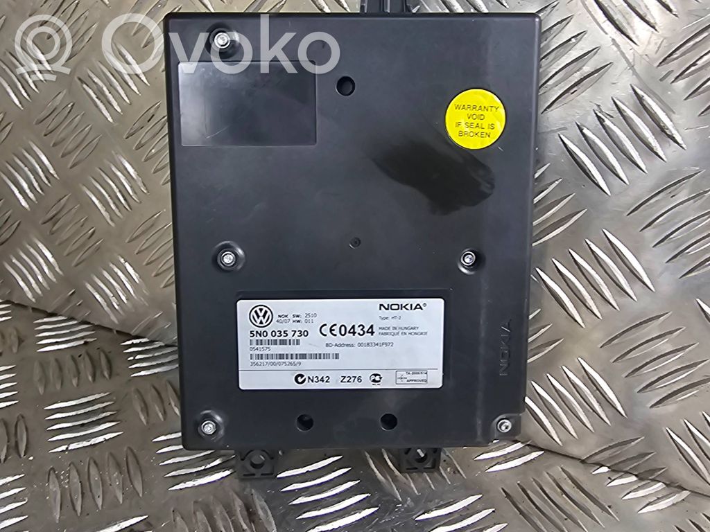 Volkswagen PASSAT B6 Bluetooth control unit module 
