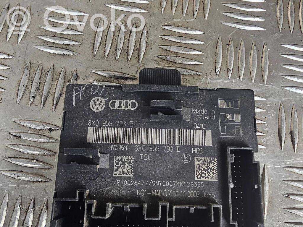Audi Q3 8U Door control unit/module 
