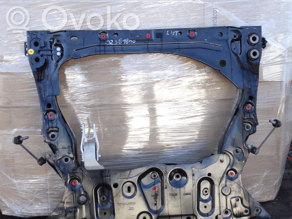Volvo XC60 Sottotelaio anteriore 