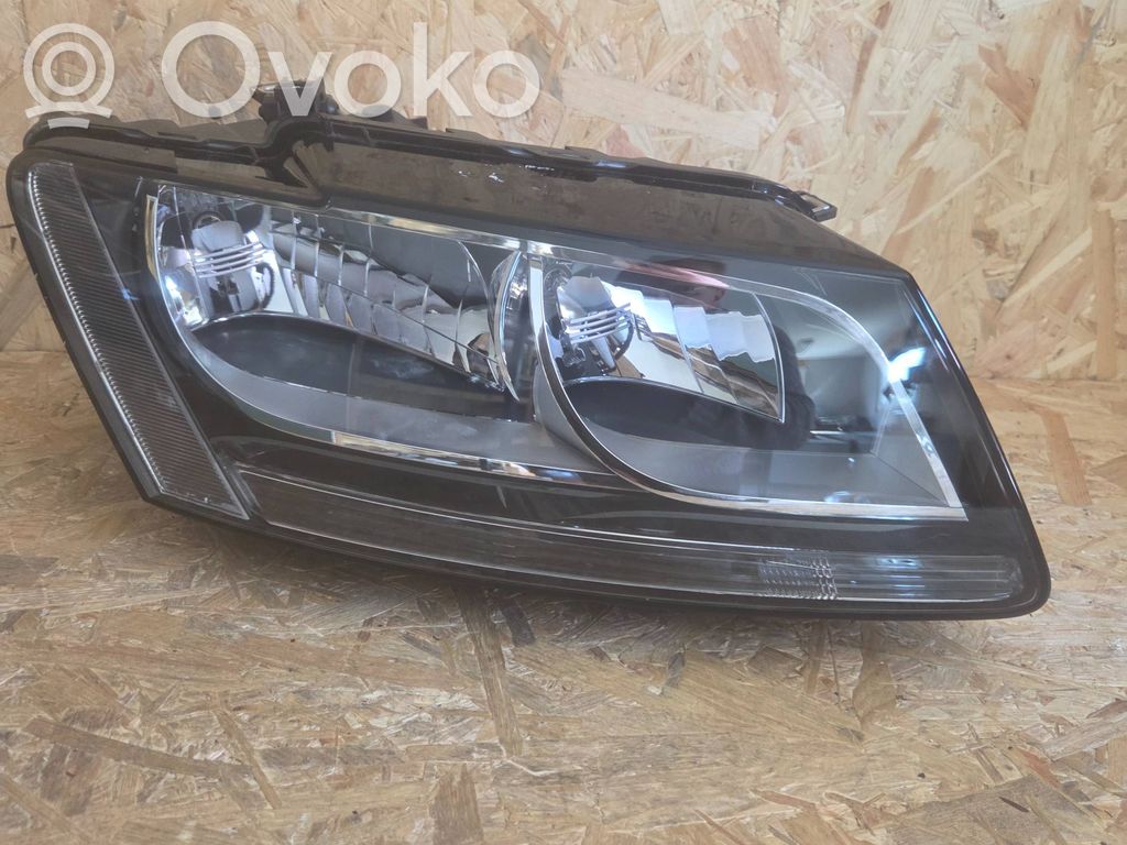 Audi Q5 SQ5 8R Lampa przednia 
