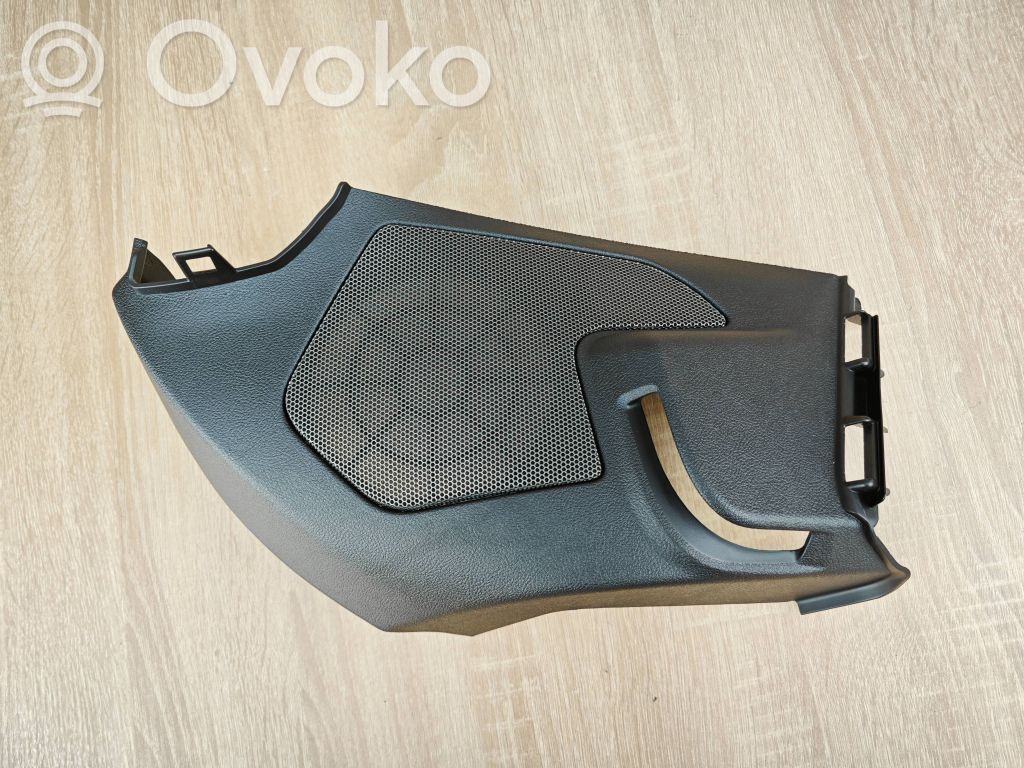 BMW 4 G22 G23 G24 G26 Centrinio garsiakalbio apdaila 